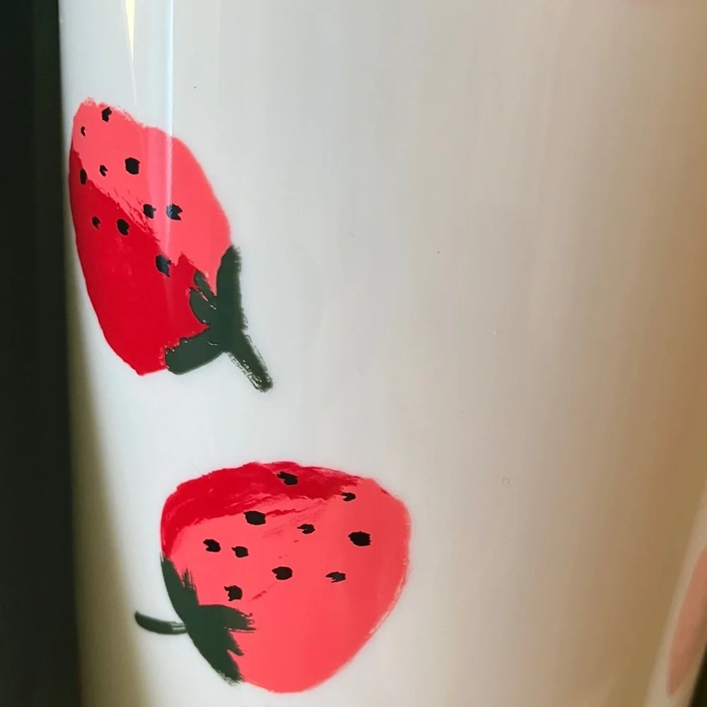 Kate Spade: NIB Strawberry Print Tumbler Duo- set of 2